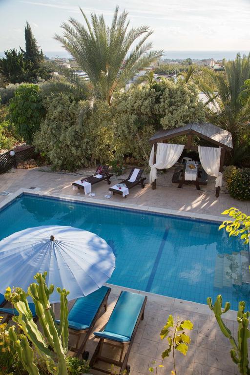 Coral Bay Sunkiss Villa エクステリア 写真